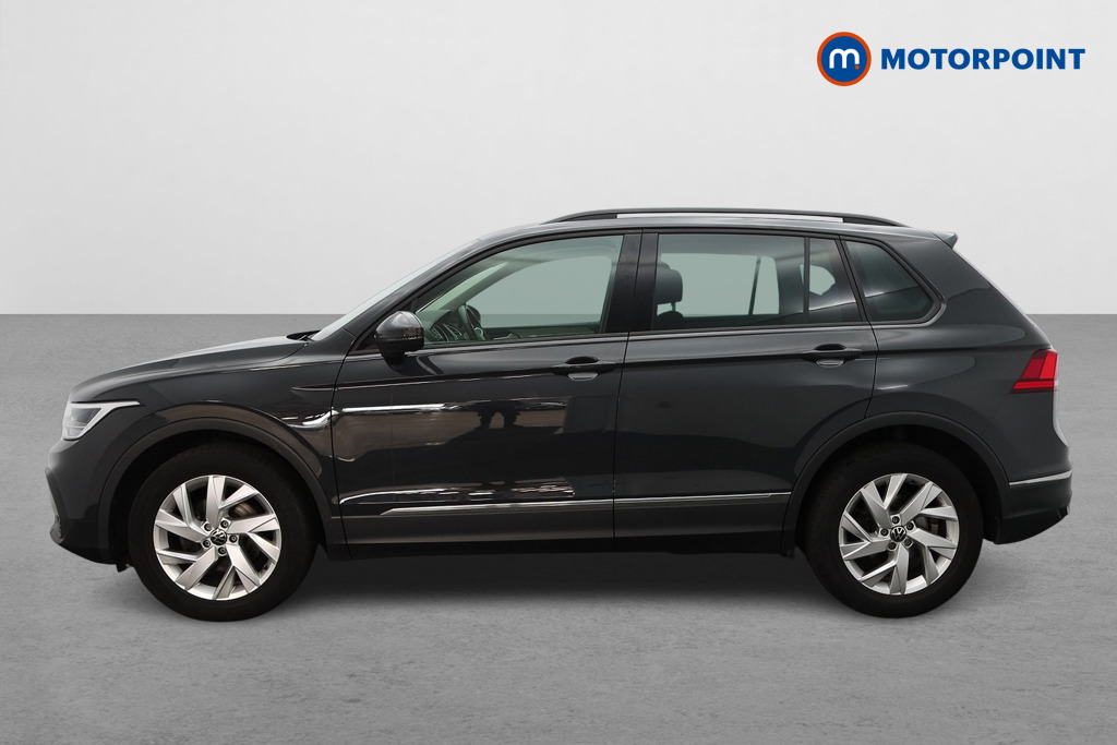 Volkswagen Tiguan Life Manual Petrol SUV - Stock Number (1560919) - Passenger side