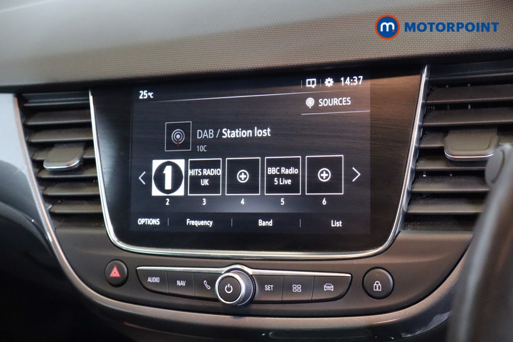 Vauxhall Crossland Ultimate Manual Petrol SUV - Stock Number (1560958) - 6th supplementary image