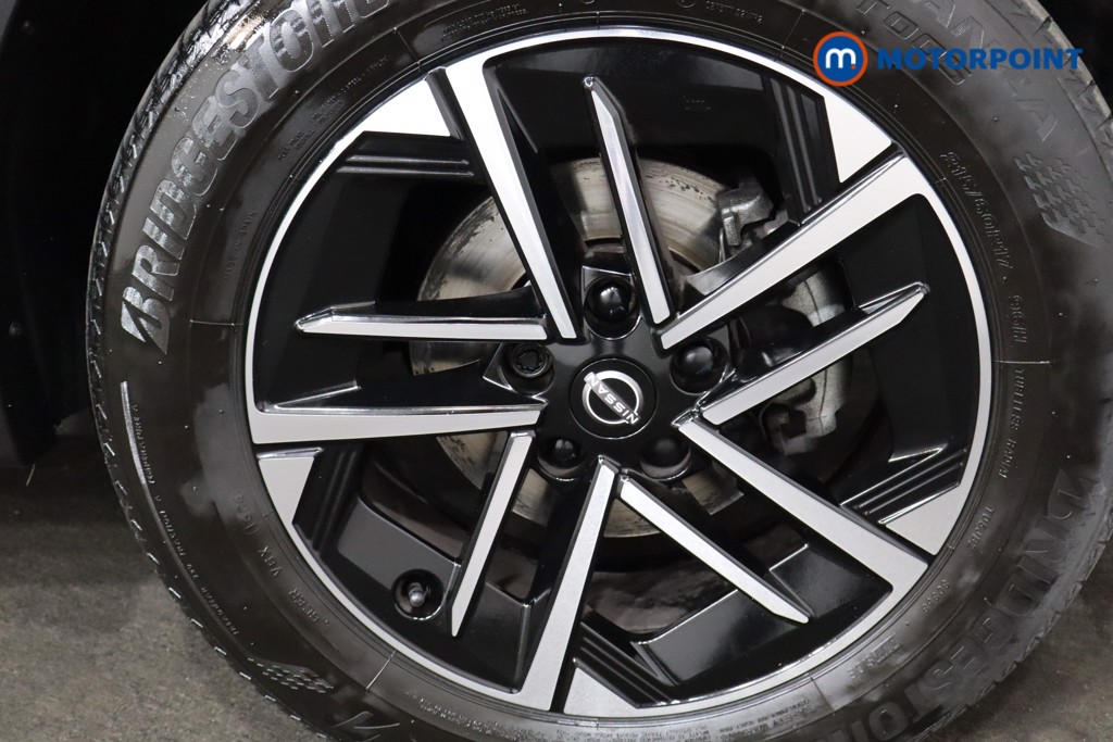 Nissan Juke N-Connecta Automatic Petrol SUV - Stock Number (1560959) - 16th supplementary image