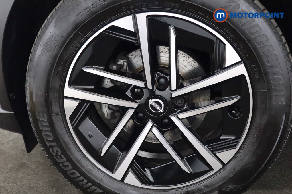Nissan Juke N-Connecta Automatic Petrol SUV - Stock Number (1560959) - 17th supplementary image