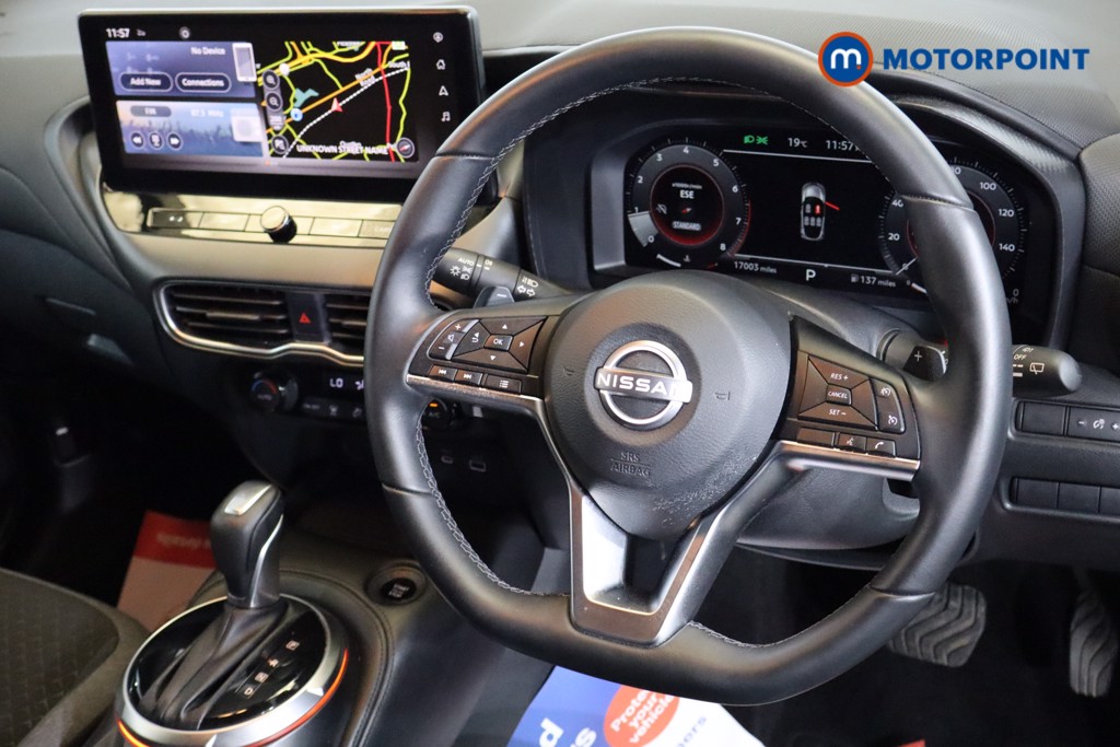 Nissan Juke N-Connecta Automatic Petrol SUV - Stock Number (1560959) - 1st supplementary image