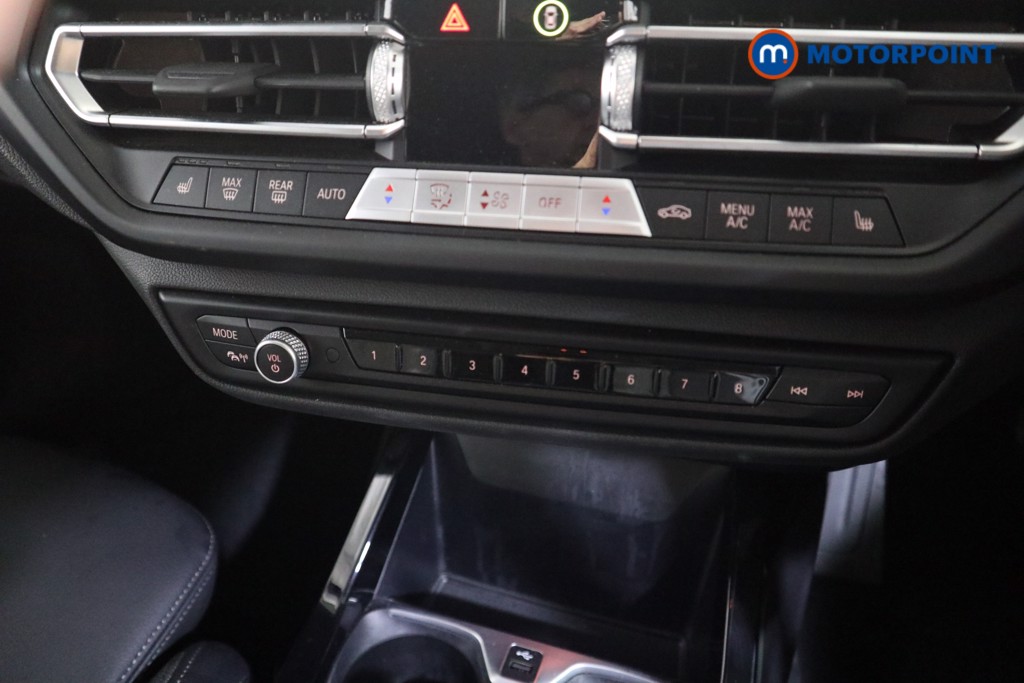 BMW 1 Series Sport Automatic Petrol Hatchback - Stock Number (1560963) - 7th supplementary image