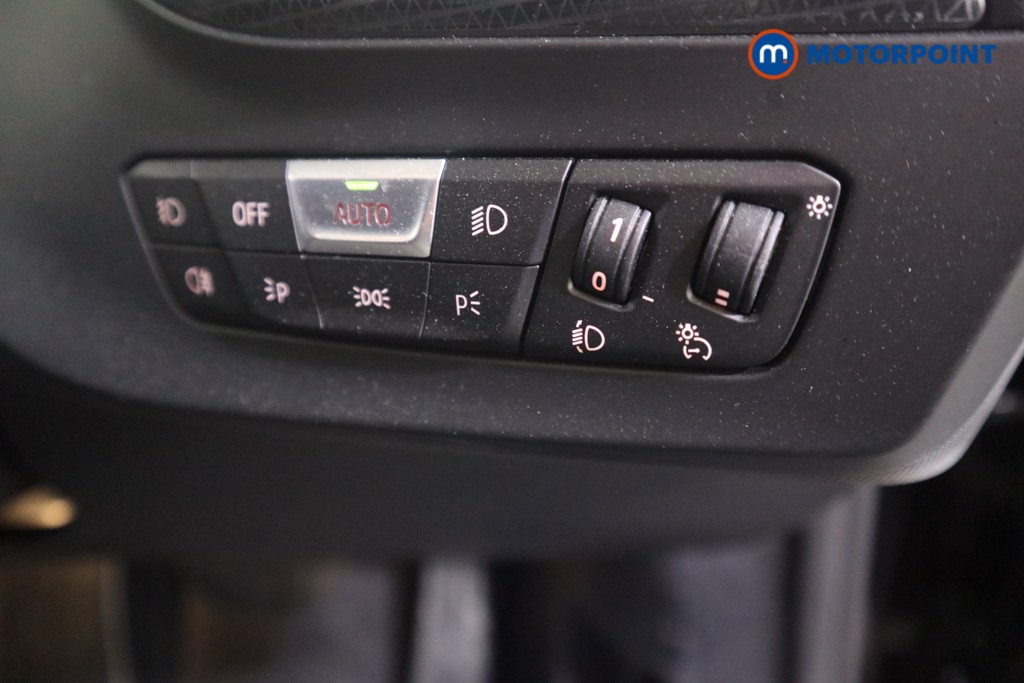 BMW 1 Series Sport Automatic Petrol Hatchback - Stock Number (1560963) - 9th supplementary image