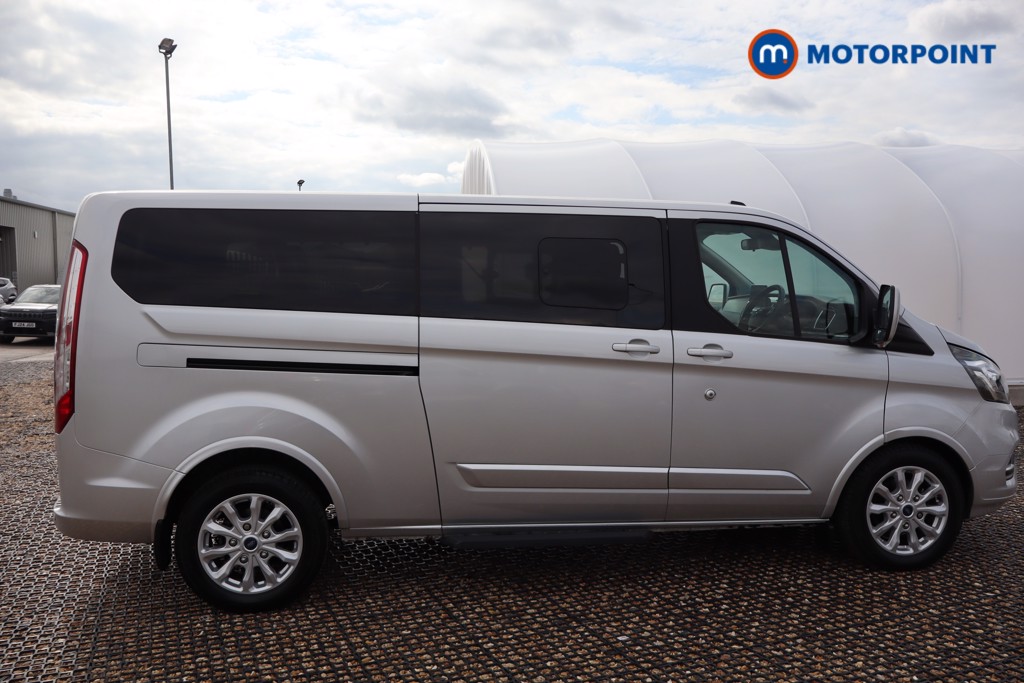 Ford Tourneo Custom Titanium Automatic Diesel Standard Roof Minibus - Stock Number (1561119) - 27th supplementary image