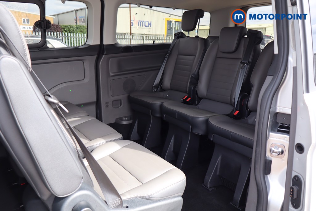 Ford Tourneo Custom Titanium Automatic Diesel Standard Roof Minibus - Stock Number (1561119) - Drivers side rear corner