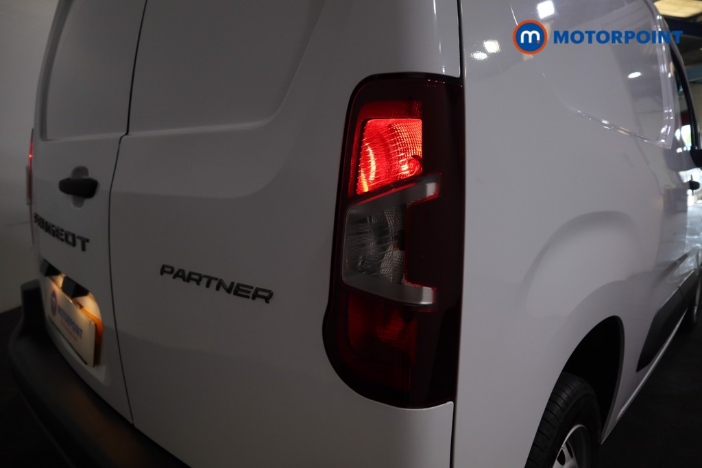 Peugeot Partner Professional Manual Diesel Panel Van - Stock Number (1561145) - 20th supplementary image