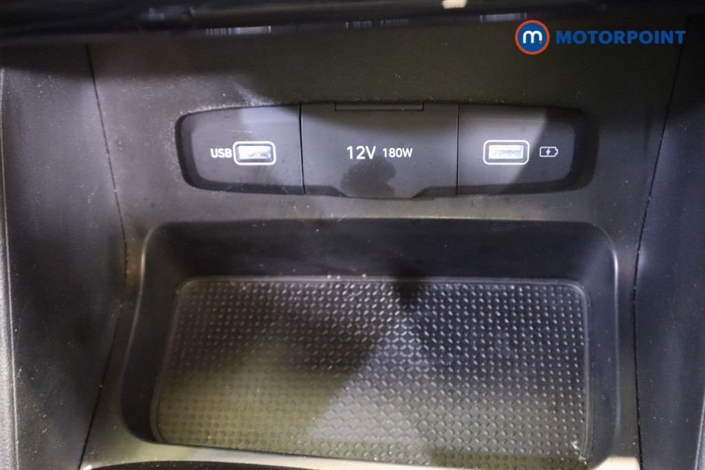 Hyundai Tucson Se Connect Manual Petrol SUV - Stock Number (1561194) - 20th supplementary image