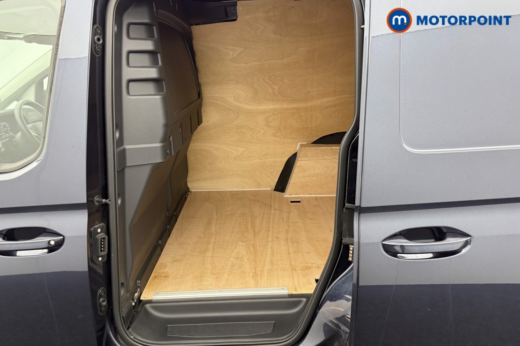Volkswagen Caddy Commerce Pro Automatic Diesel Panel Van - Stock Number (1561297) - 21st supplementary image