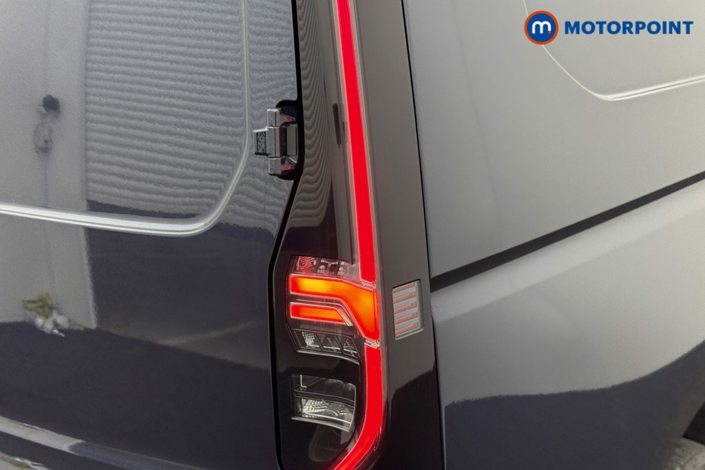Volkswagen Caddy Commerce Pro Automatic Diesel Panel Van - Stock Number (1561297) - 24th supplementary image