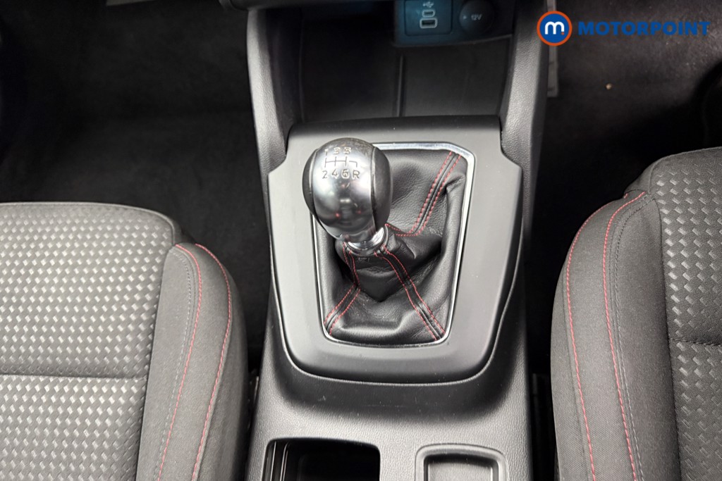 Ford Focus St-Line Manual Petrol Hatchback - Stock Number (1561310) - 11th supplementary image