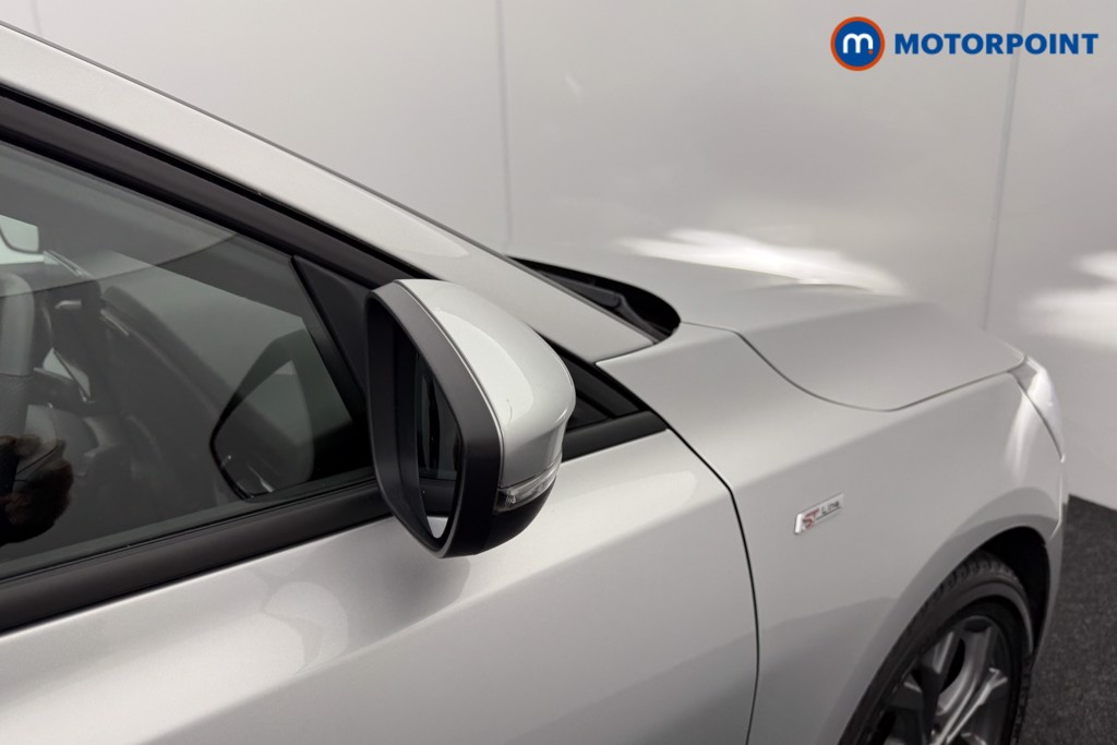 Ford Focus St-Line Manual Petrol Hatchback - Stock Number (1561310) - 17th supplementary image
