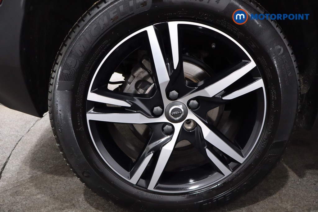 Volvo Xc40 R Design Automatic Petrol SUV - Stock Number (1561313) - 9th supplementary image