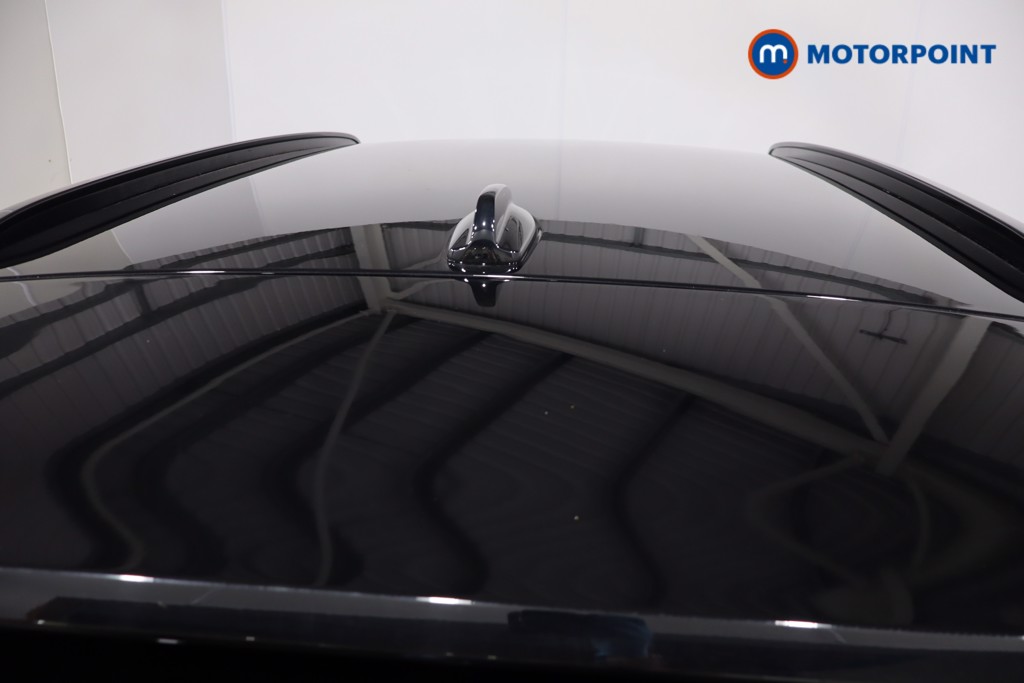 Volvo Xc40 R Design Automatic Petrol SUV - Stock Number (1561313) - 33rd supplementary image