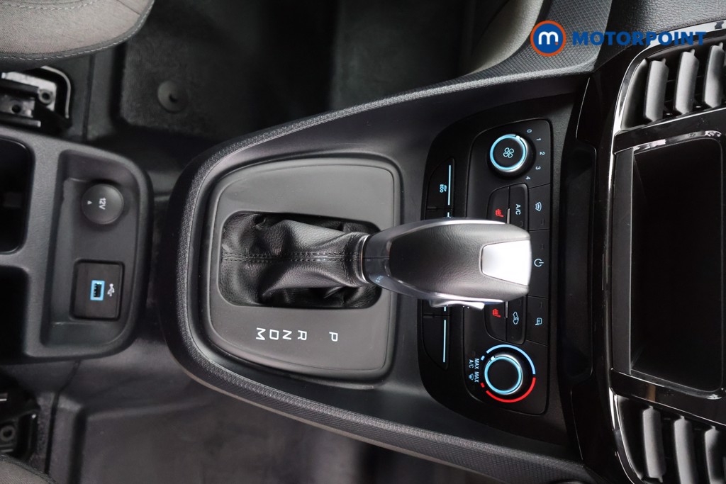 Ford Transit Connect Limited Automatic Diesel Panel Van - Stock Number (1561343) - 6th supplementary image