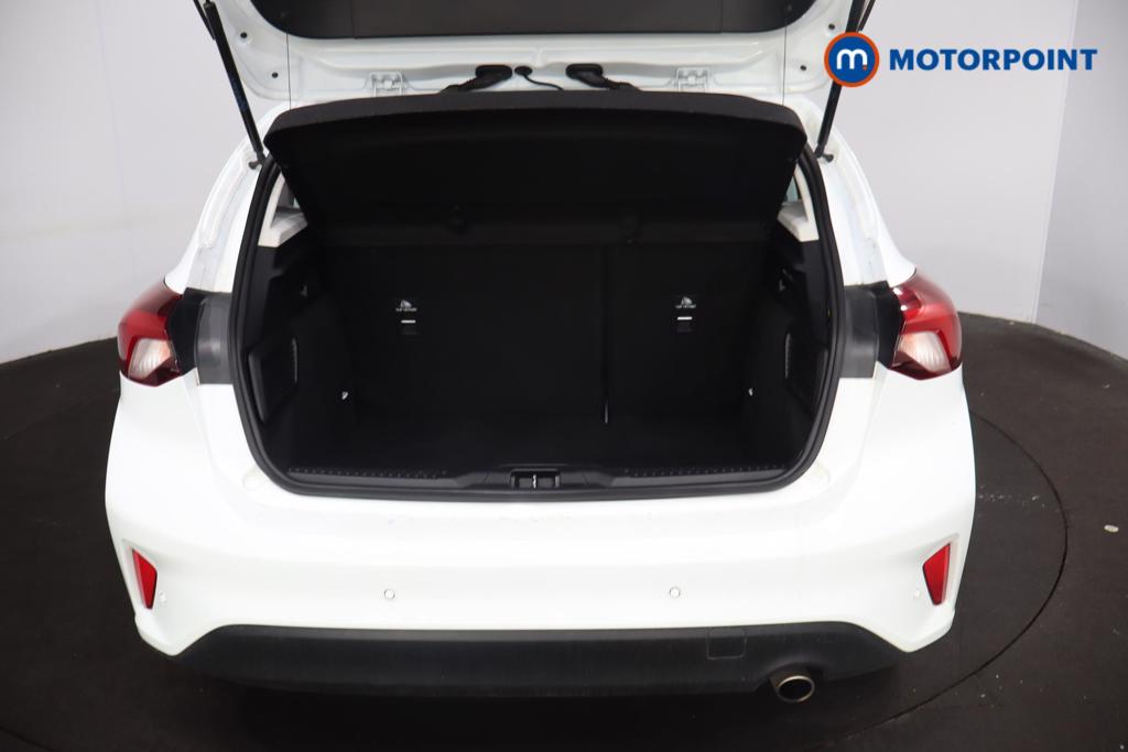 Ford Focus Zetec Manual Diesel Hatchback - Stock Number (1561396) - 17th supplementary image
