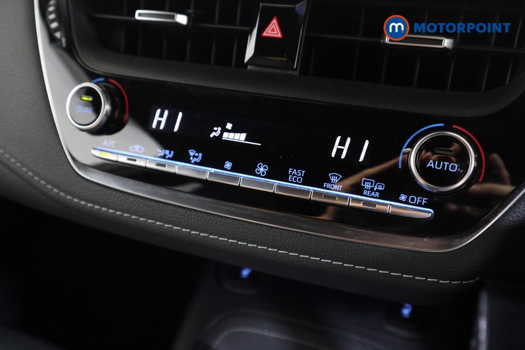 Toyota Corolla Design Automatic Petrol-Electric Hybrid Estate - Stock Number (1561432) - 7th supplementary image
