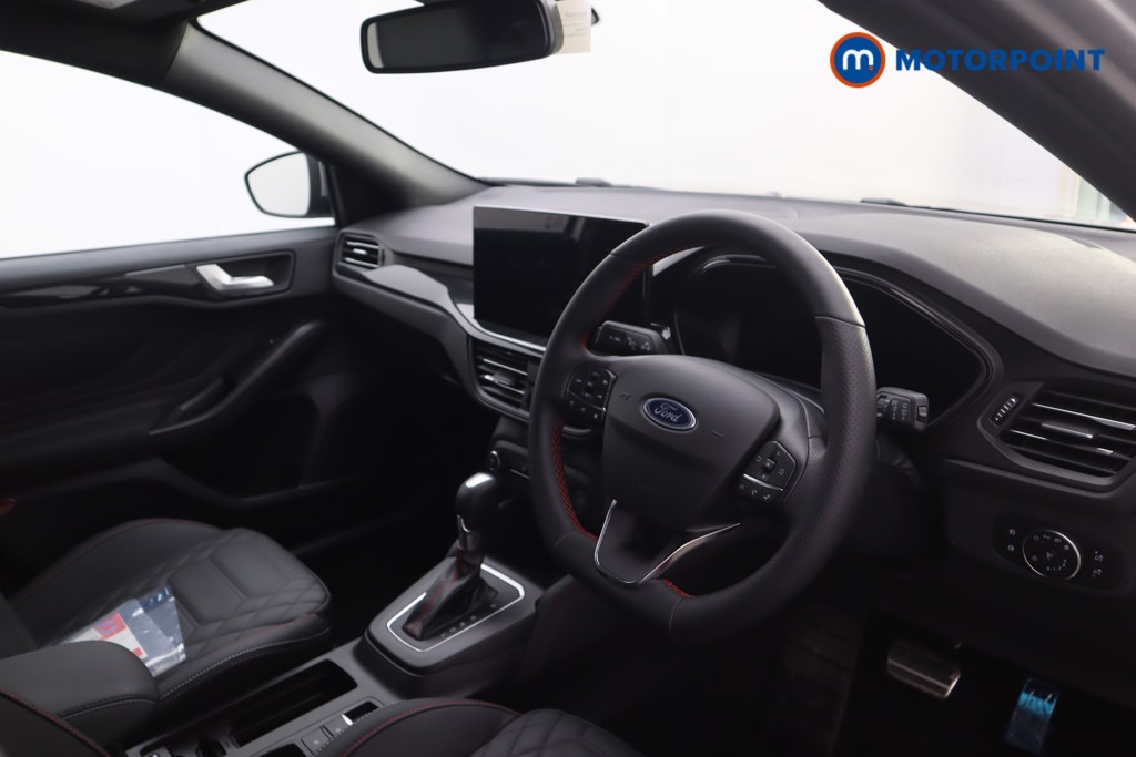 Ford Focus St-Line X Automatic Petrol-Electric Hybrid Hatchback - Stock Number (1561495) - 2nd supplementary image