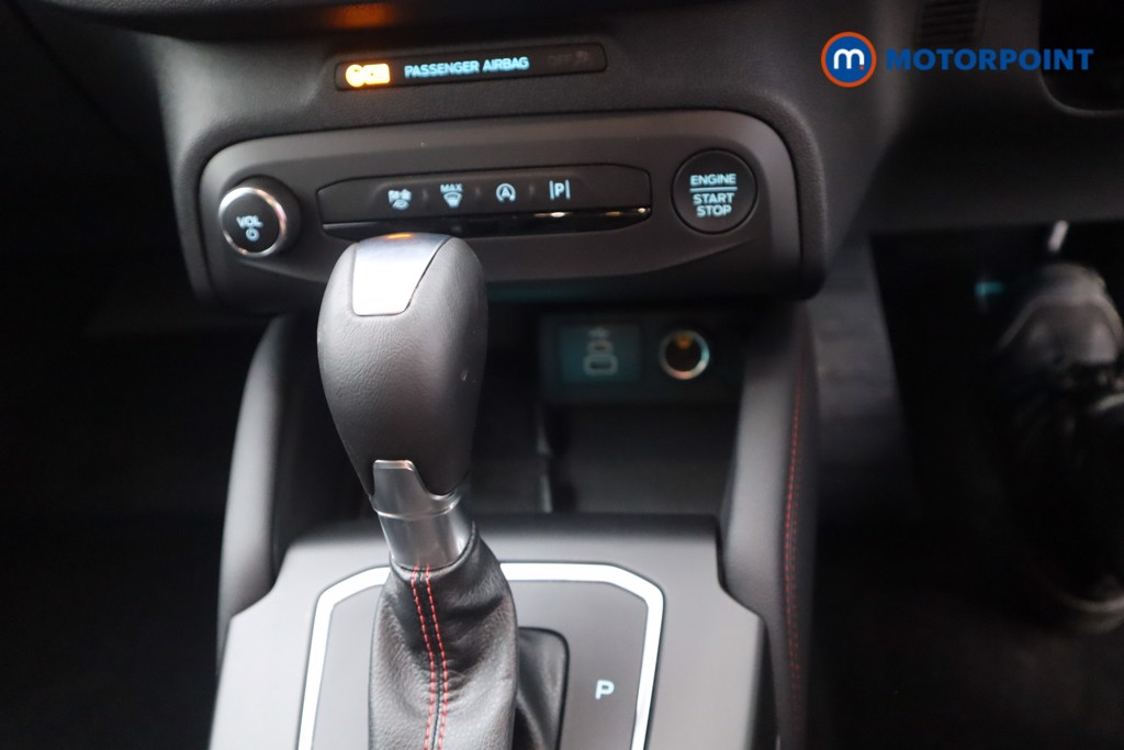Ford Focus St-Line X Automatic Petrol-Electric Hybrid Hatchback - Stock Number (1561495) - 14th supplementary image