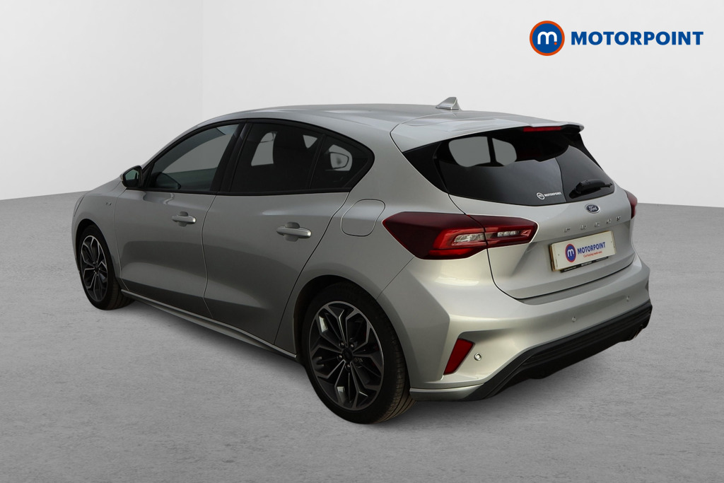 Ford Focus St-Line X Automatic Petrol-Electric Hybrid Hatchback - Stock Number (1561495) - Passenger side rear corner