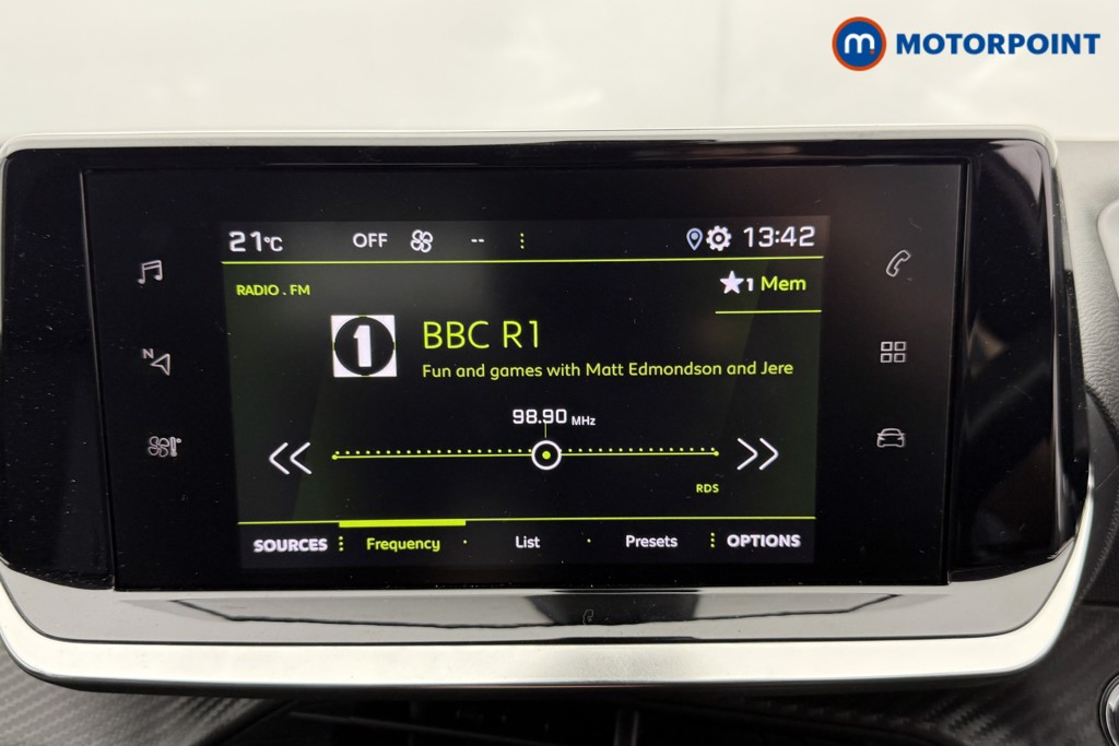 Peugeot 2008 Allure Manual Petrol SUV - Stock Number (1561550) - 6th supplementary image
