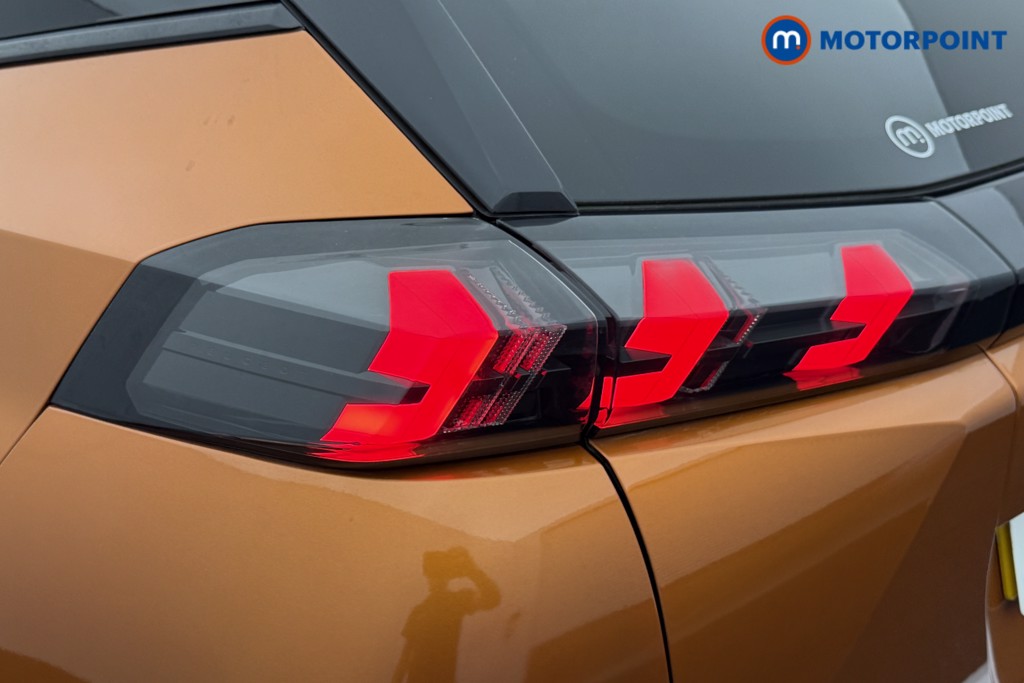 Peugeot 2008 Allure Manual Petrol SUV - Stock Number (1561550) - 23rd supplementary image