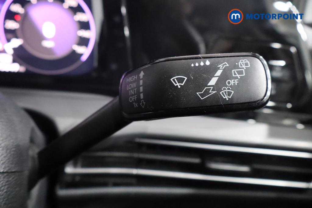 Volkswagen Golf Style Manual Petrol Hatchback - Stock Number (1561561) - 9th supplementary image
