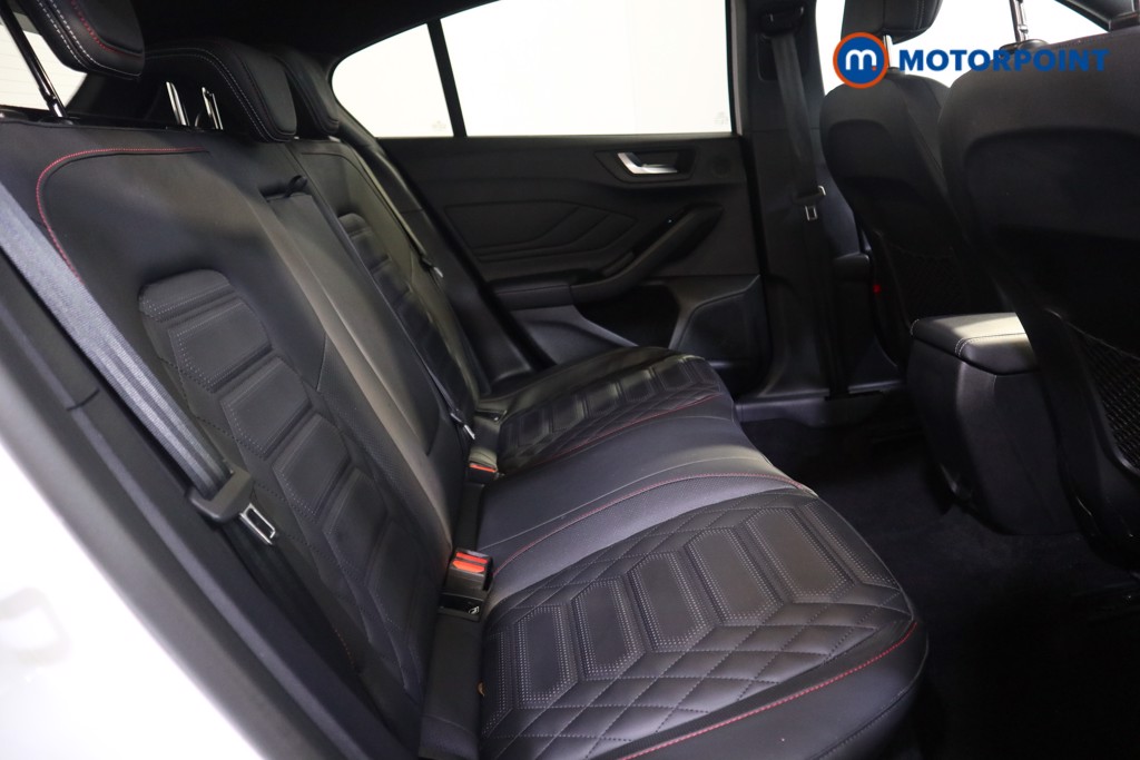 Ford Focus St-Line Vignale Manual Petrol Hatchback - Stock Number (1561677) - 13th supplementary image