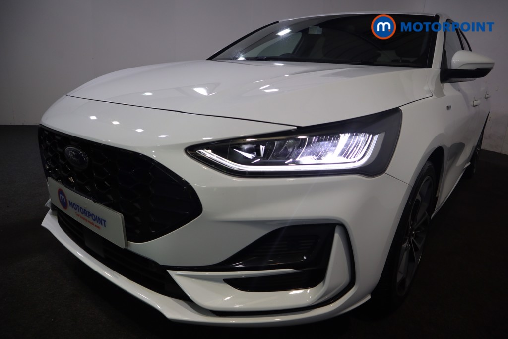 Ford Focus St-Line Vignale Manual Petrol Hatchback - Stock Number (1561677) - 25th supplementary image