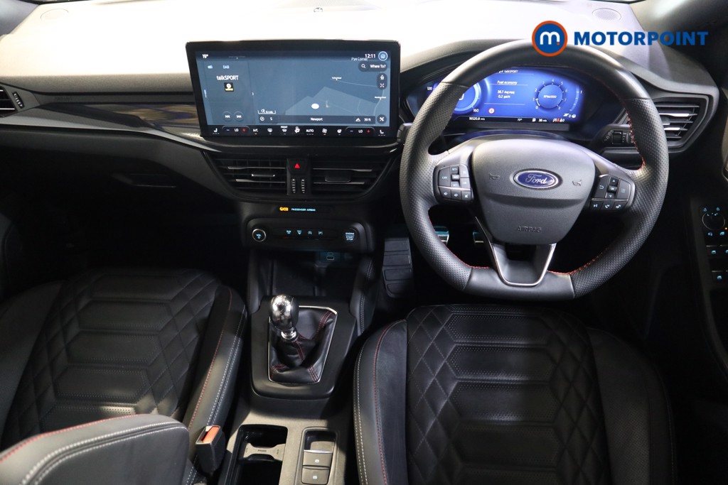 Ford Focus St-Line Vignale Manual Petrol Hatchback - Stock Number (1561677) - 1st supplementary image