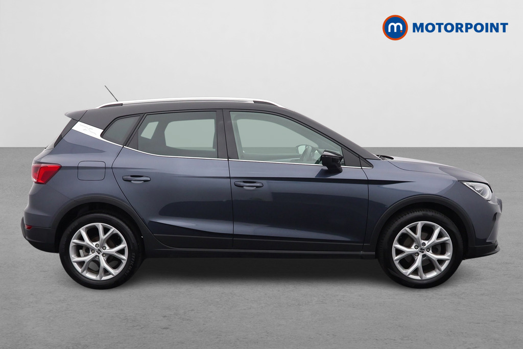 Seat Arona FR Manual Petrol SUV - Stock Number (1561734) - Drivers side
