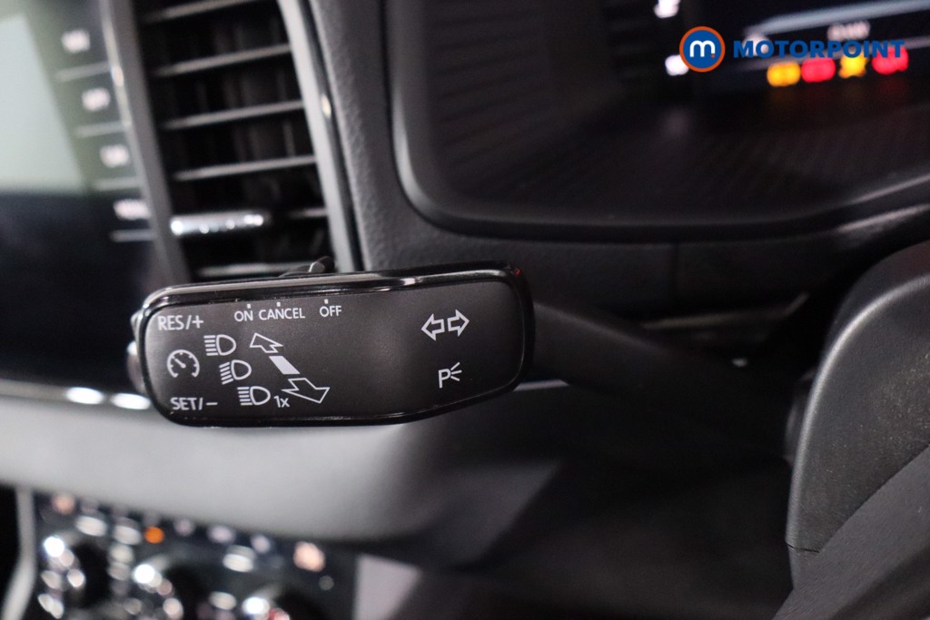 Skoda Karoq Sportline Automatic Petrol SUV - Stock Number (1562147) - 22nd supplementary image