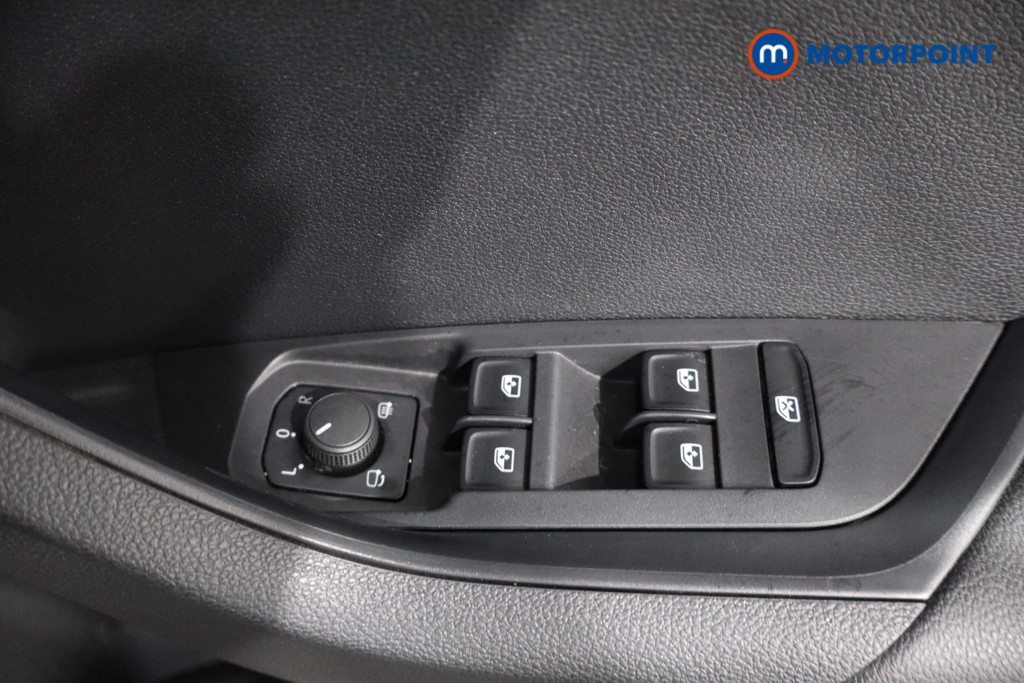 Skoda Karoq Sportline Automatic Petrol SUV - Stock Number (1562147) - 23rd supplementary image