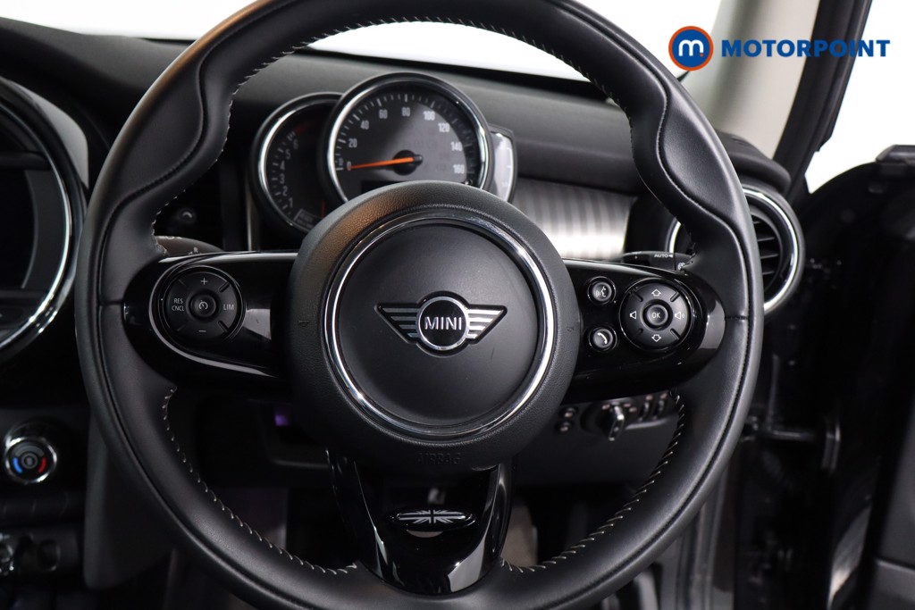Mini Hatchback Cooper Exclusive Automatic Petrol Hatchback - Stock Number (1562148) - 6th supplementary image