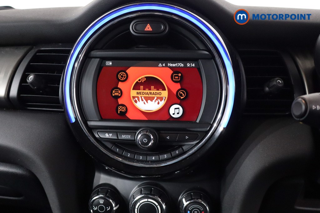 Mini Hatchback Cooper Exclusive Automatic Petrol Hatchback - Stock Number (1562148) - 17th supplementary image