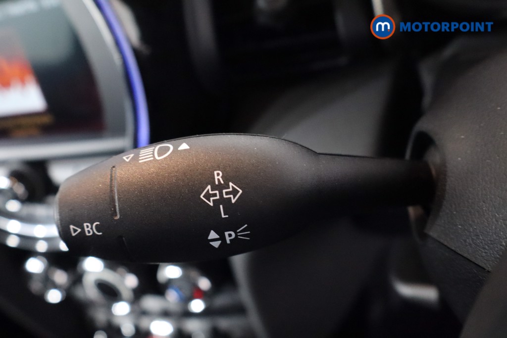 Mini Hatchback Cooper Exclusive Automatic Petrol Hatchback - Stock Number (1562148) - 20th supplementary image
