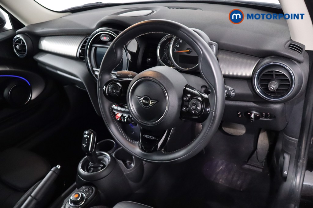Mini Hatchback Cooper Exclusive Automatic Petrol Hatchback - Stock Number (1562148) - 23rd supplementary image