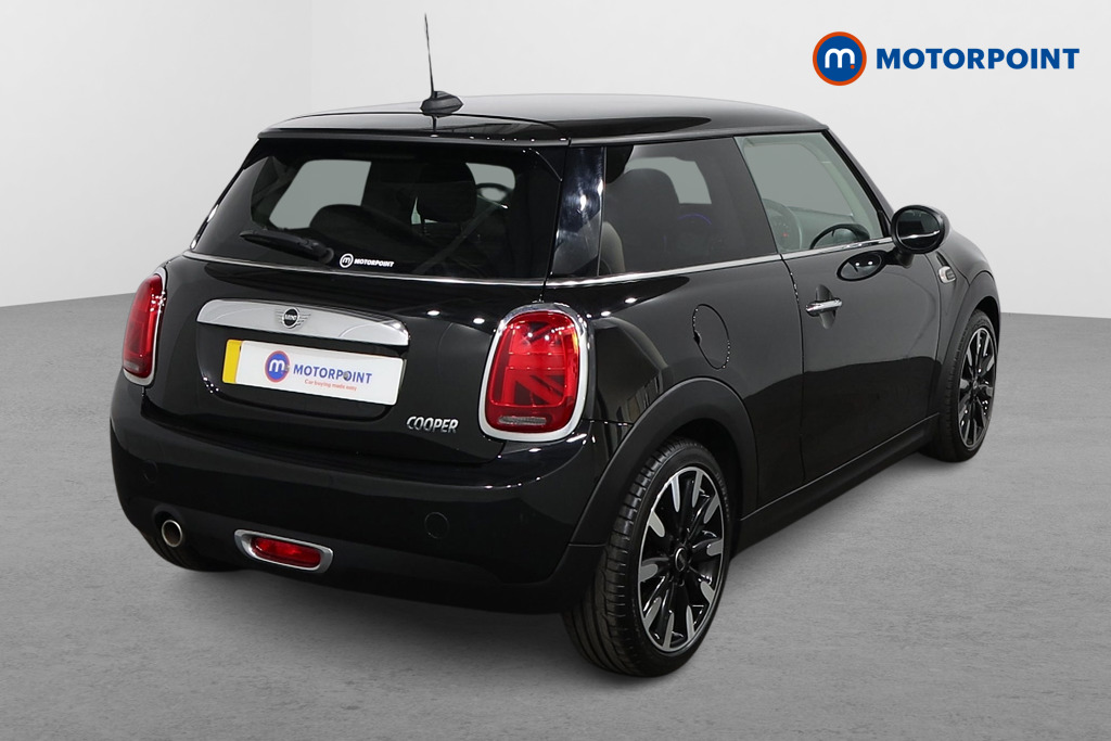 Mini Hatchback Cooper Exclusive Automatic Petrol Hatchback - Stock Number (1562148) - Drivers side rear corner