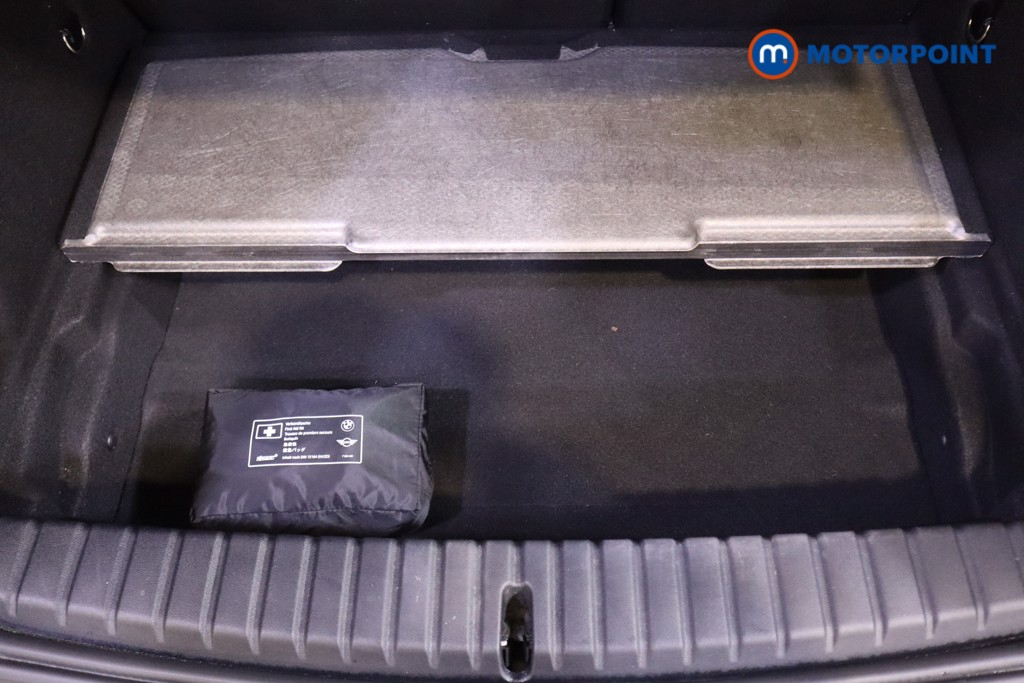 BMW 1 Series Sport Manual Petrol Hatchback - Stock Number (1562233) - 26th supplementary image