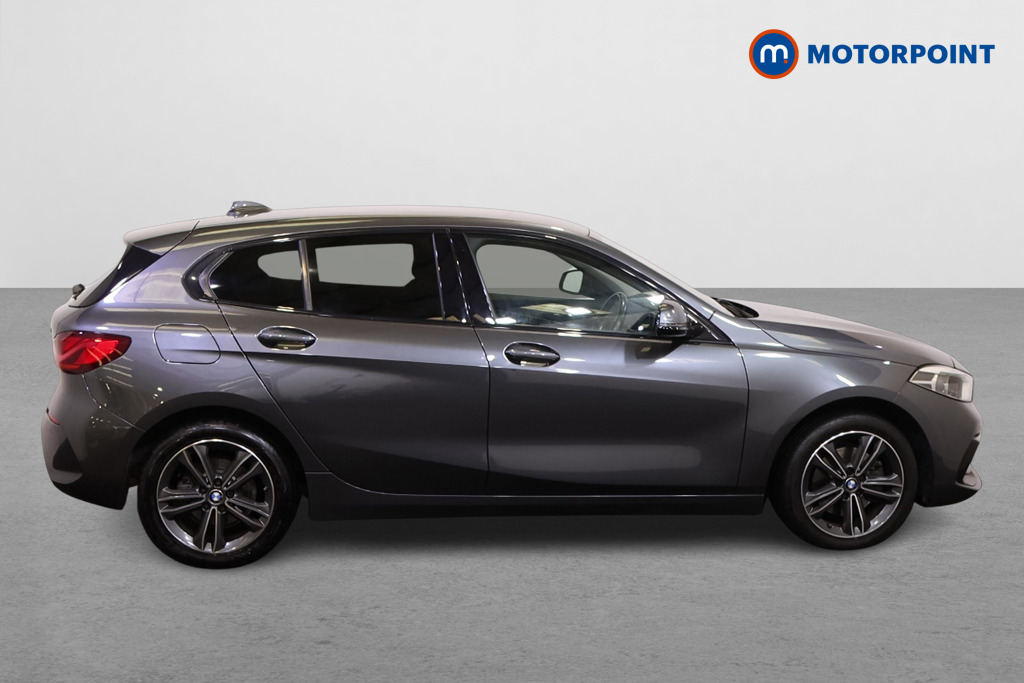 BMW 1 Series Sport Manual Petrol Hatchback - Stock Number (1562233) - Drivers side