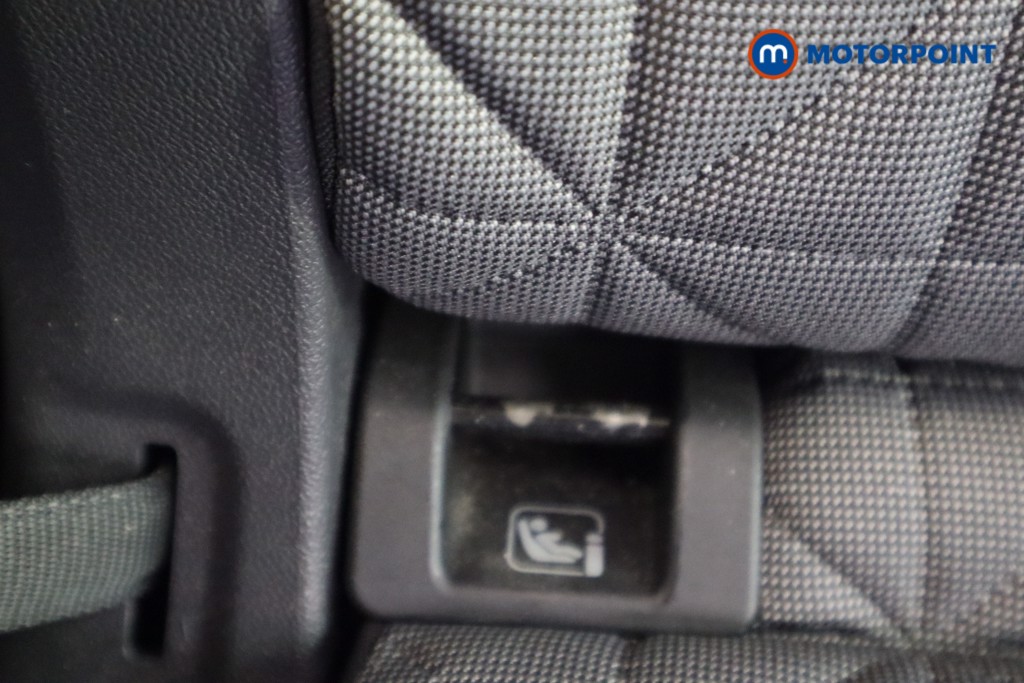 Volkswagen Tiguan Life Automatic Petrol SUV - Stock Number (1562345) - 27th supplementary image