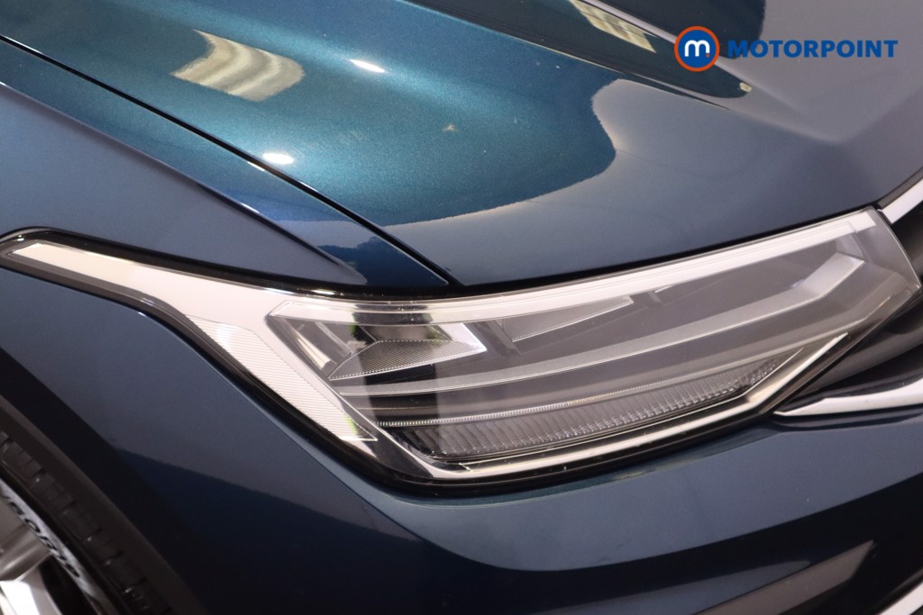 Volkswagen Tiguan Life Automatic Petrol SUV - Stock Number (1562345) - 33rd supplementary image