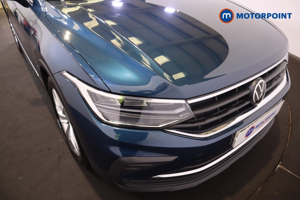 Volkswagen Tiguan Life Automatic Petrol SUV - Stock Number (1562345) - 34th supplementary image