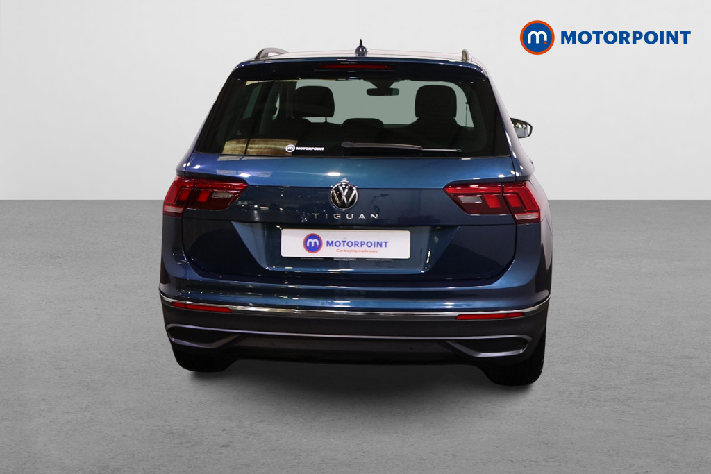 Volkswagen Tiguan Life Automatic Petrol SUV - Stock Number (1562345) - Rear bumper