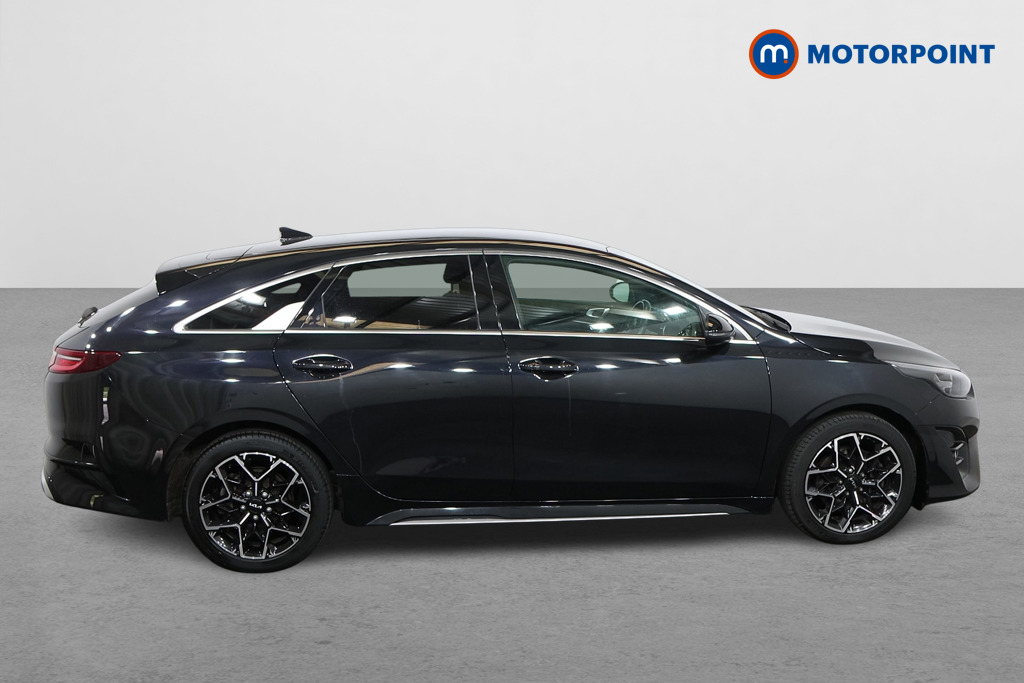 KIA Pro Ceed Gt-Line Manual Petrol Estate - Stock Number (1562354) - Drivers side