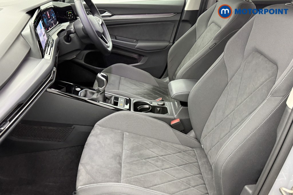 Volkswagen Golf Style Edition Manual Petrol Hatchback - Stock Number (1562807) - 21st supplementary image
