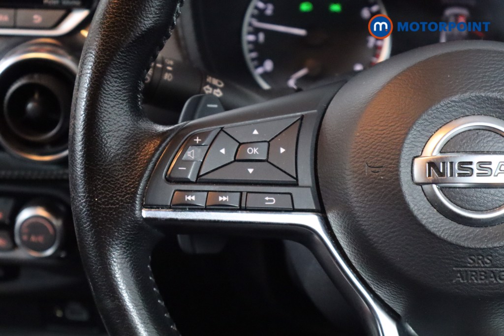 Nissan Juke N-Connecta Automatic Petrol SUV - Stock Number (1562977) - 7th supplementary image