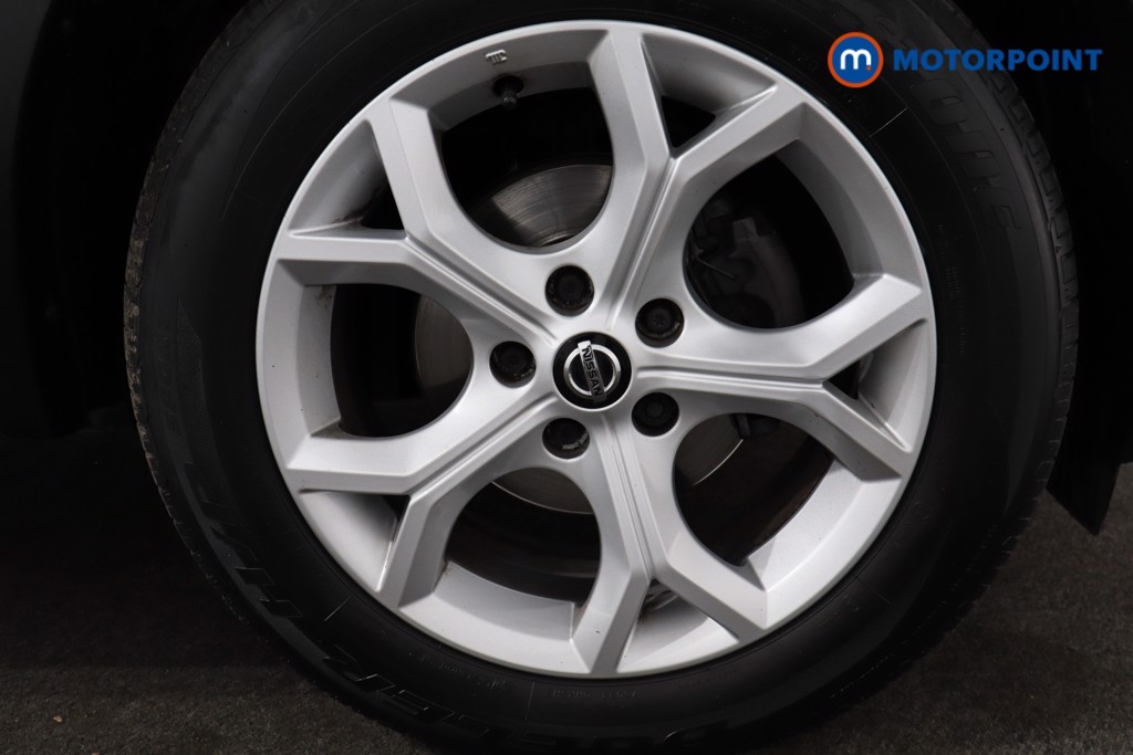 Nissan Juke N-Connecta Automatic Petrol SUV - Stock Number (1562977) - 12th supplementary image