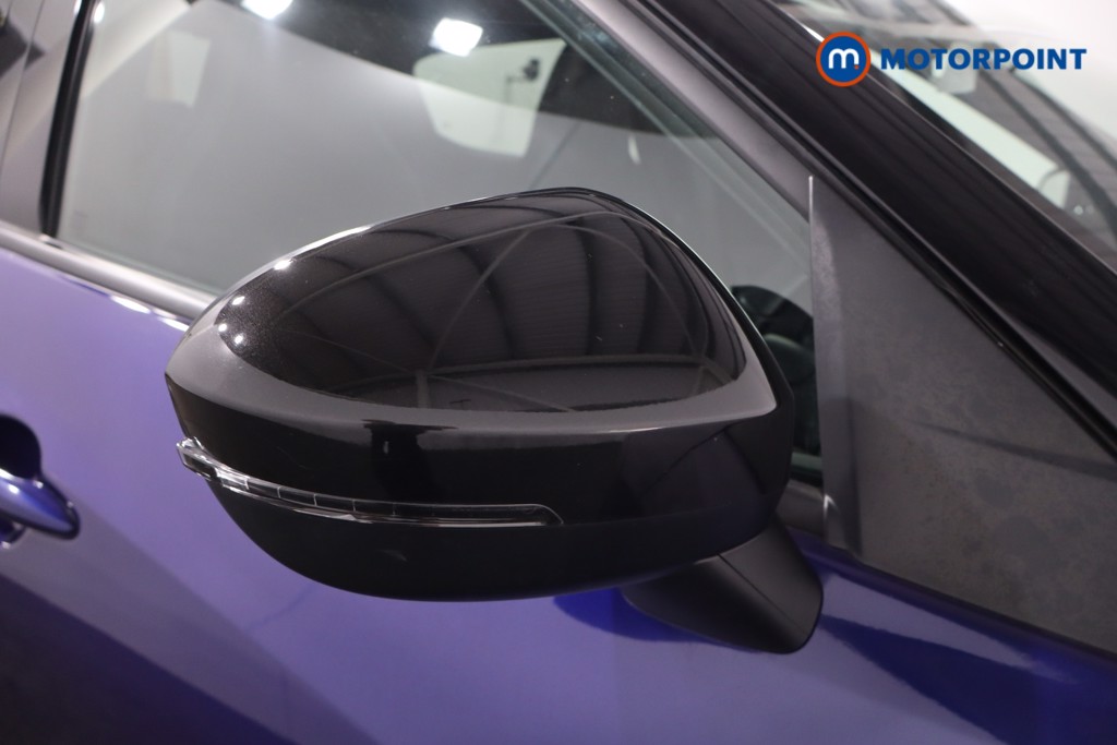 Nissan Juke N-Connecta Automatic Petrol SUV - Stock Number (1562977) - 25th supplementary image