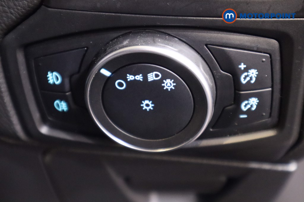 Ford Focus Titanium X Automatic Petrol Hatchback - Stock Number (1563086) - 14th supplementary image