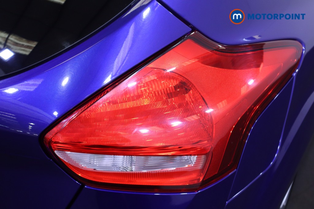 Ford Focus Titanium X Automatic Petrol Hatchback - Stock Number (1563086) - 32nd supplementary image